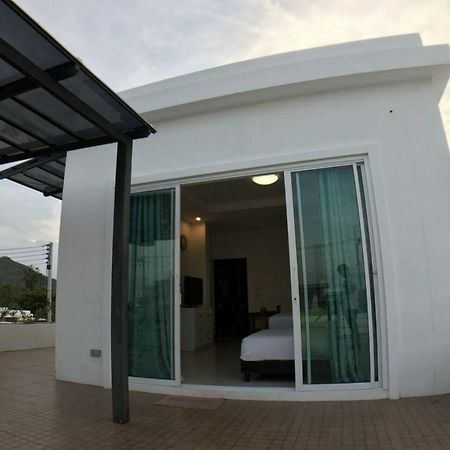 Sukanda Pool Villa Huahin Esterno foto